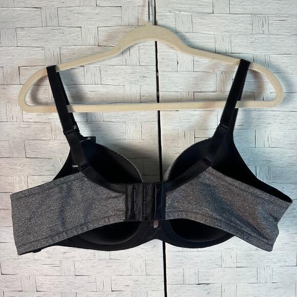 Torrid T-shirt, bra, adjustable straps, dark, gray & black Brazil plus size - Picture 2 of 7